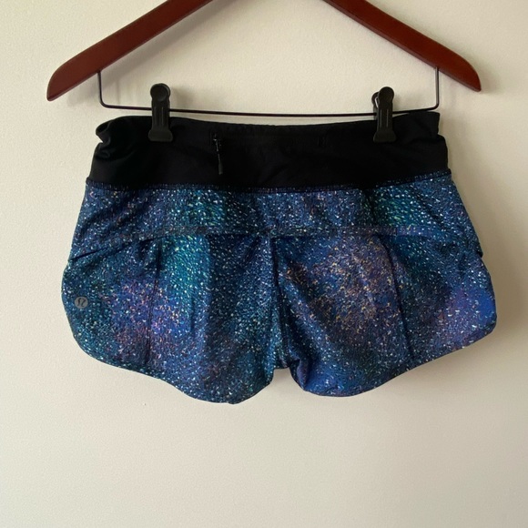 Lululemon galaxy shorts - Picture 2 of 8